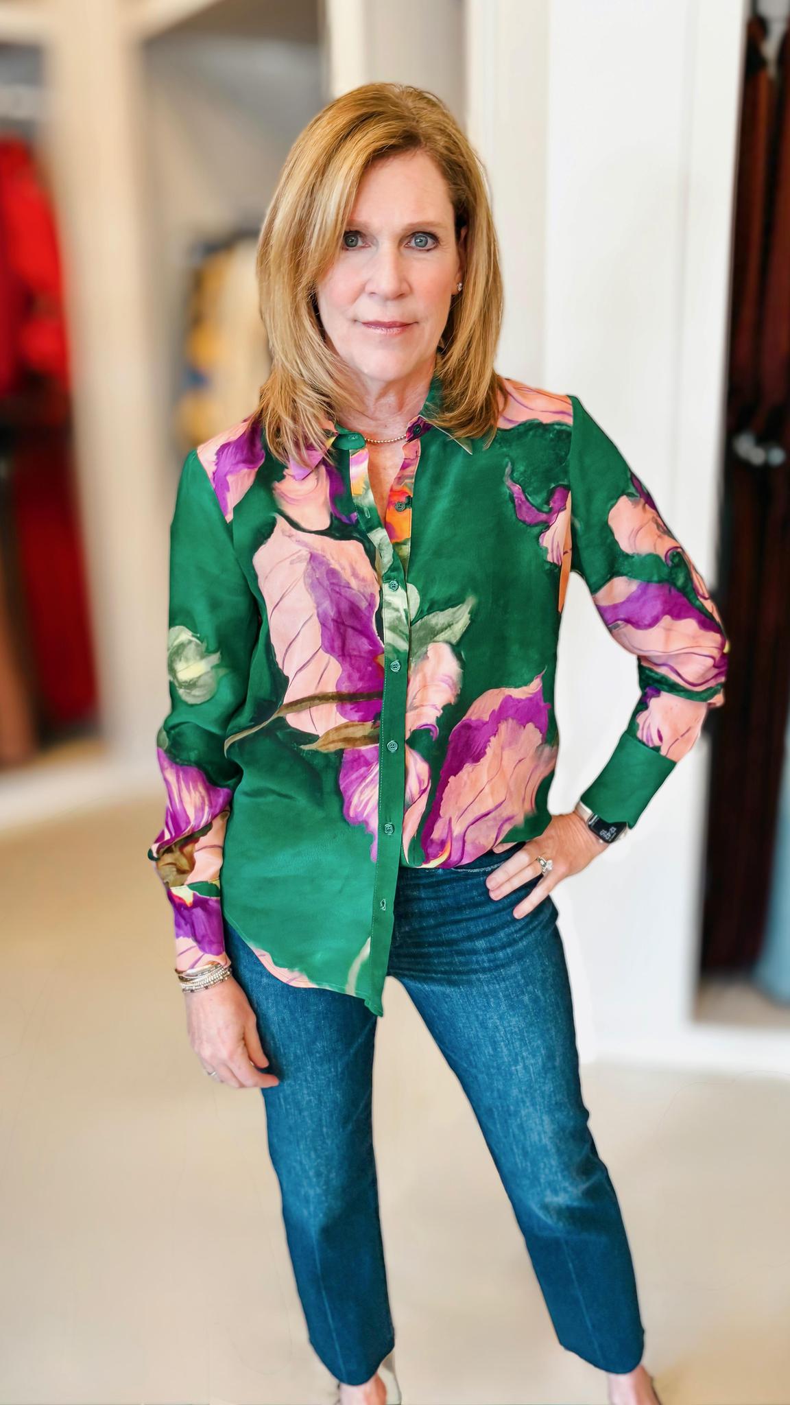 Effortlessly elegant, the Alivia Top exudes luxury with its long sleeves, button down design, and pink and coral tones. Crafted from soft cotton, this blouse is perfect for adding a touch of sophistication to any outfit. Elevate your style with this must-have piece.
Materials: 100% Cotton