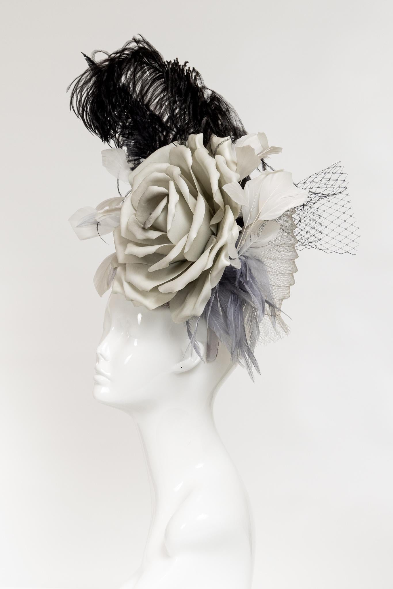 Fascinator Gray 1110