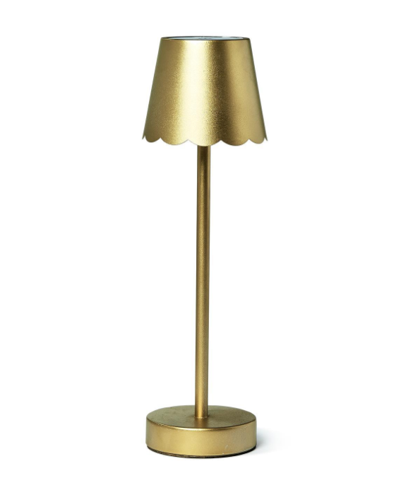 Scalloped LED Lamp