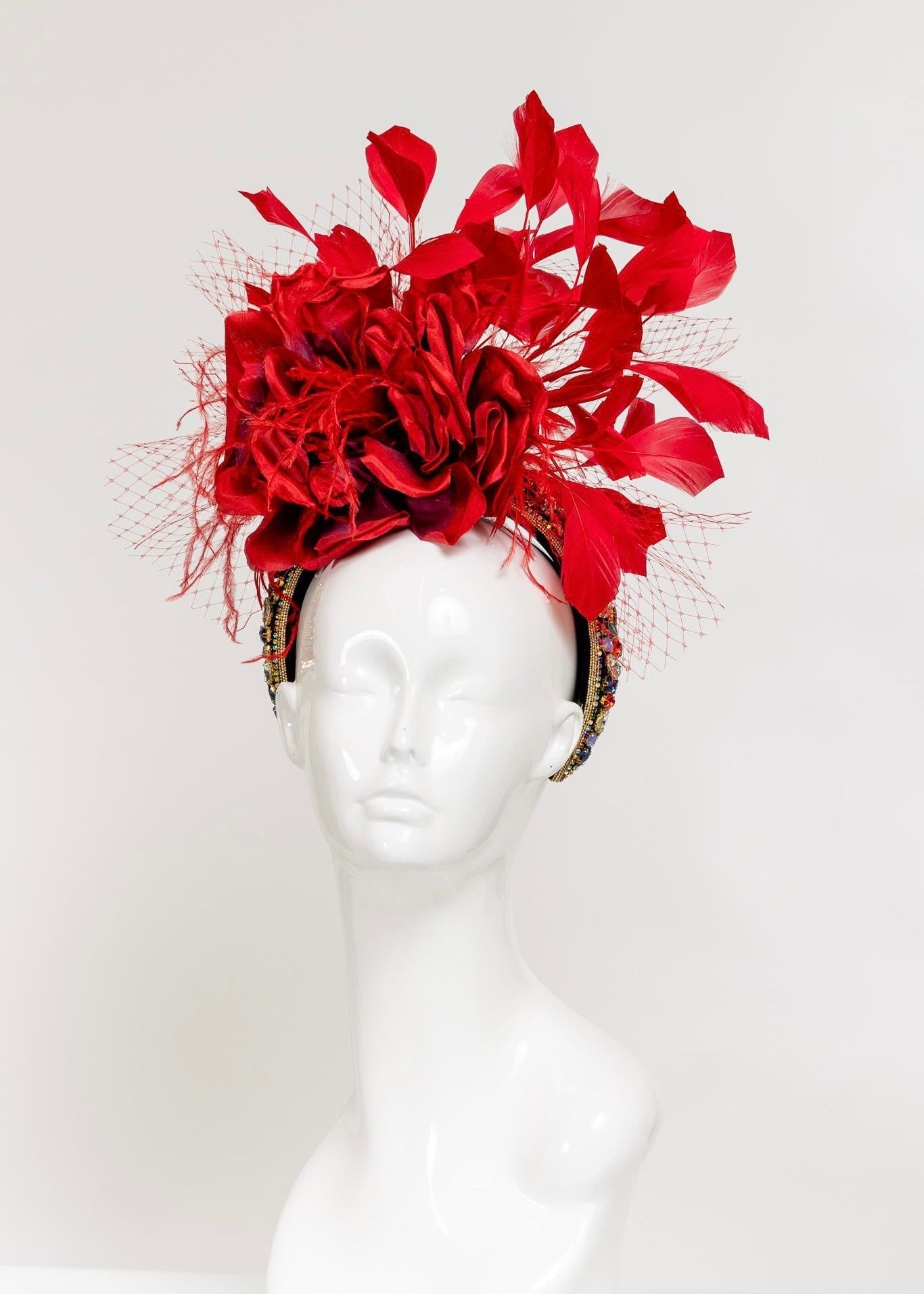 Beaded Crown 1023