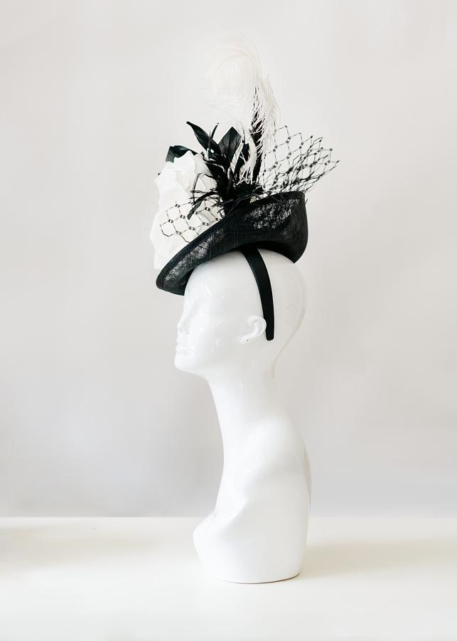 Fascinator Black 1090