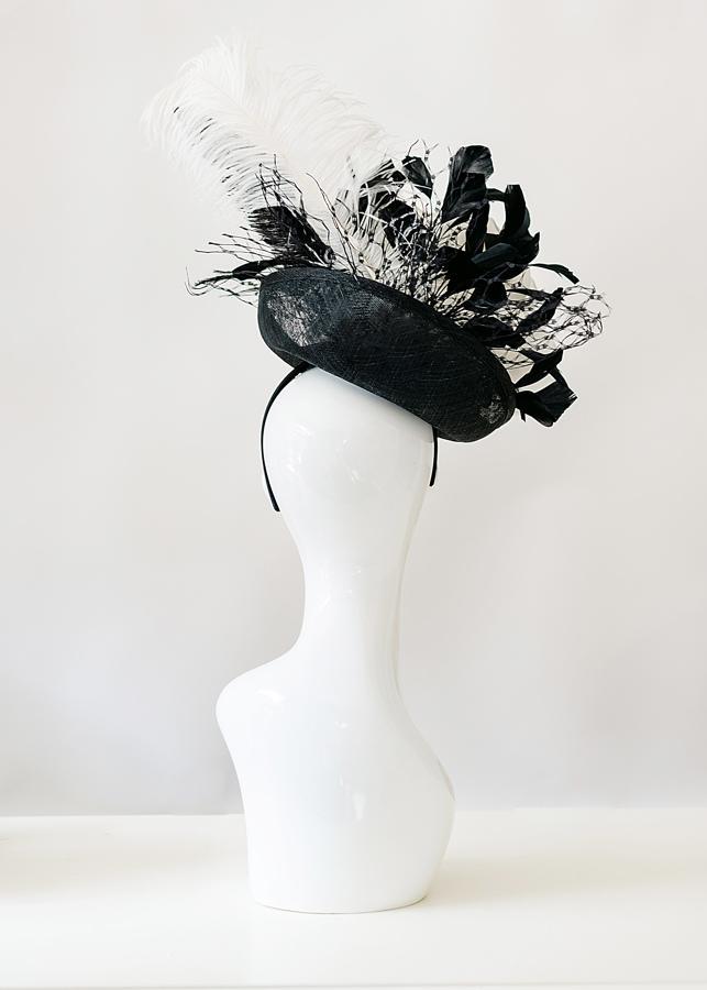 Fascinator Black 1090