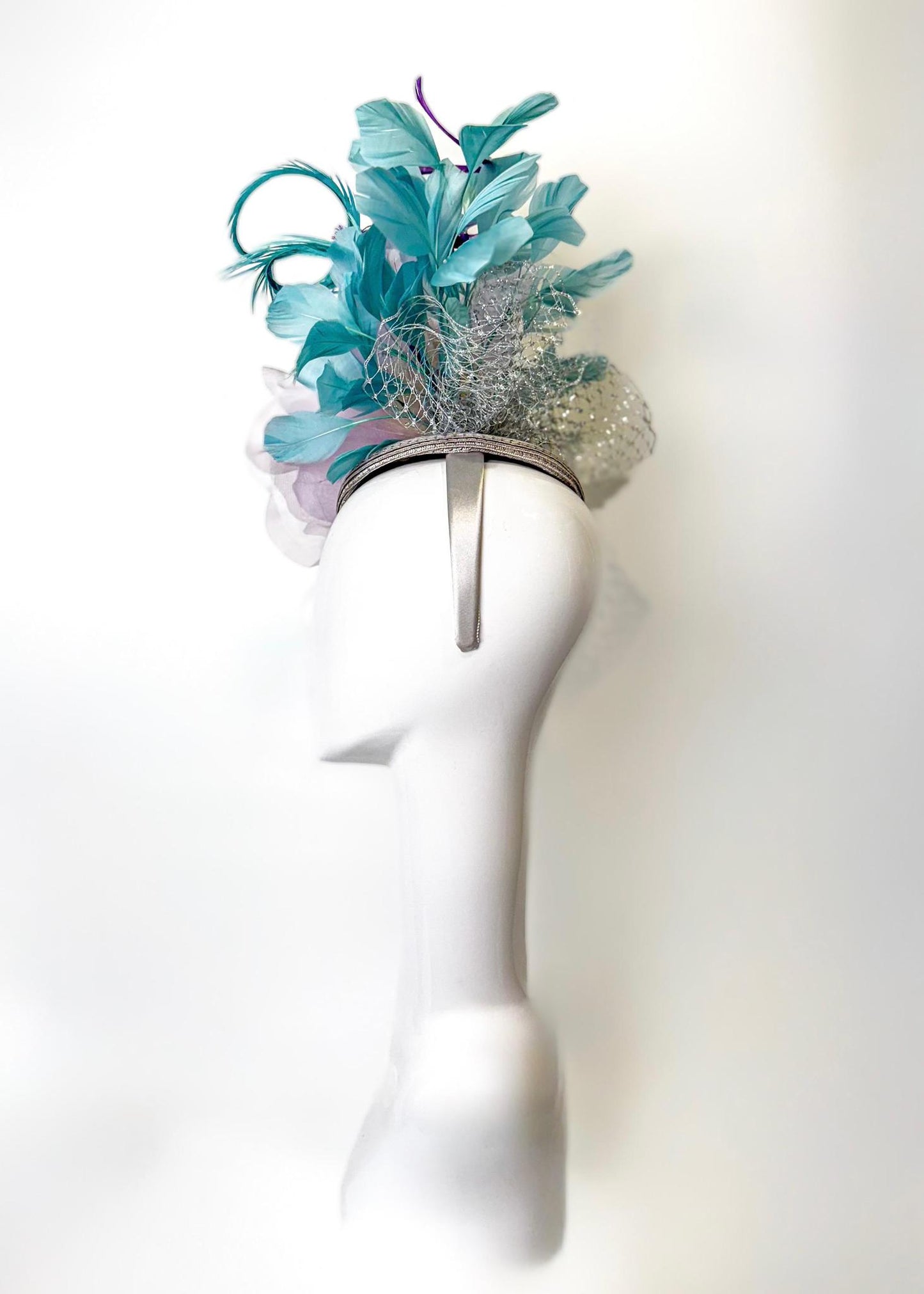 Fascinator Light Gray 1370