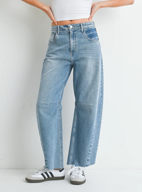 Seamed Barrel Jean