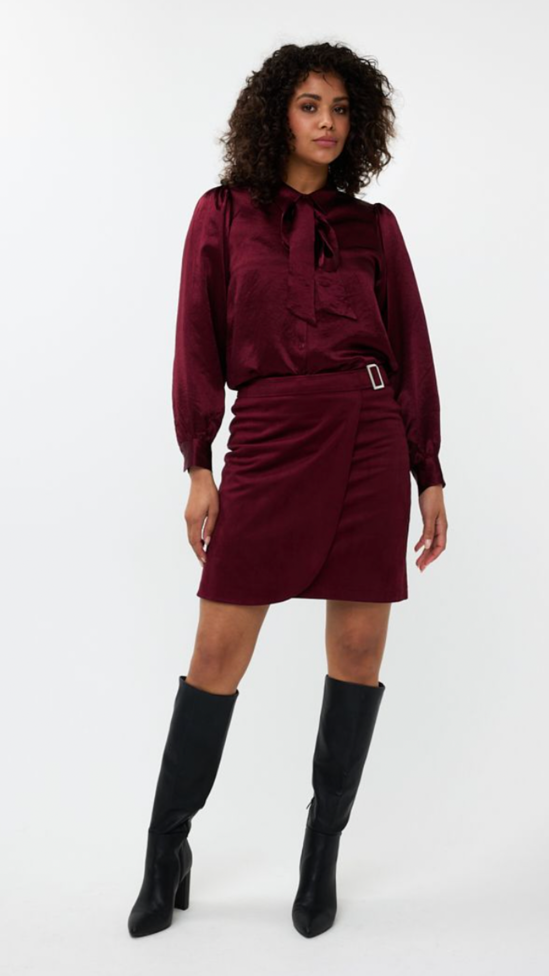 Esqualo Overlap Suedine Suede Skirt in Burgundy, Hits above the knee, with hardware buckle