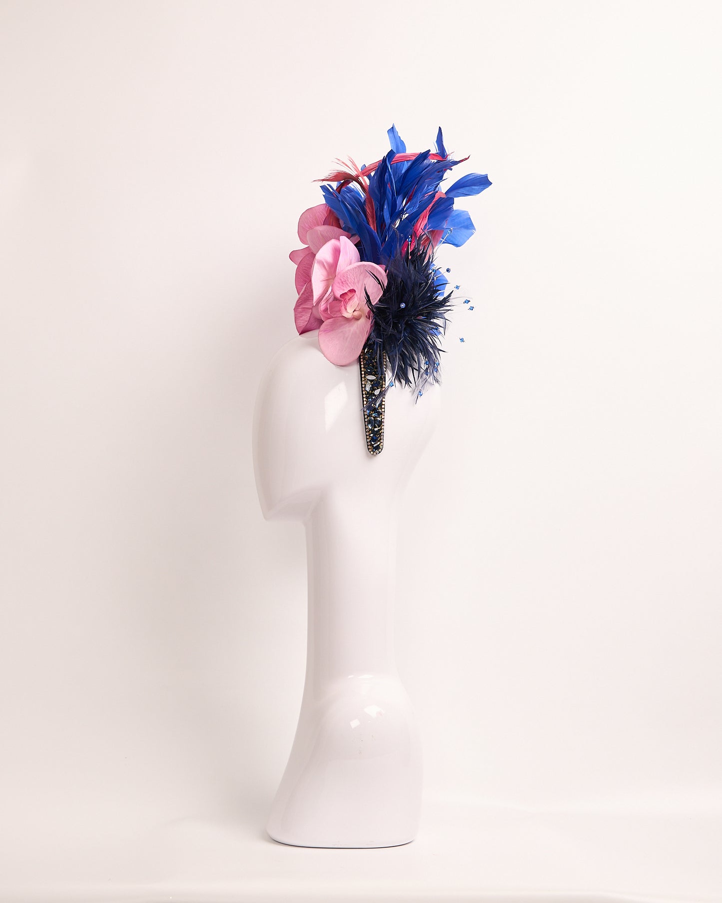 C Beaded 1052