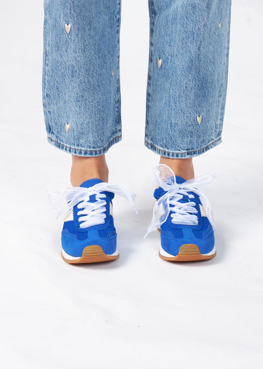 B.NTCD Sneaker