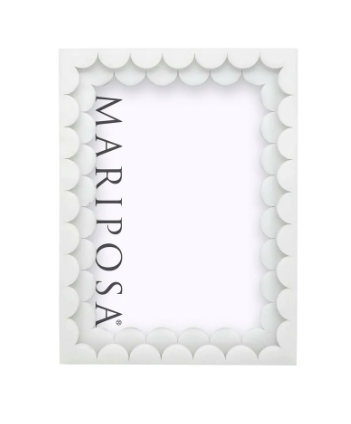 Scalloped Frame